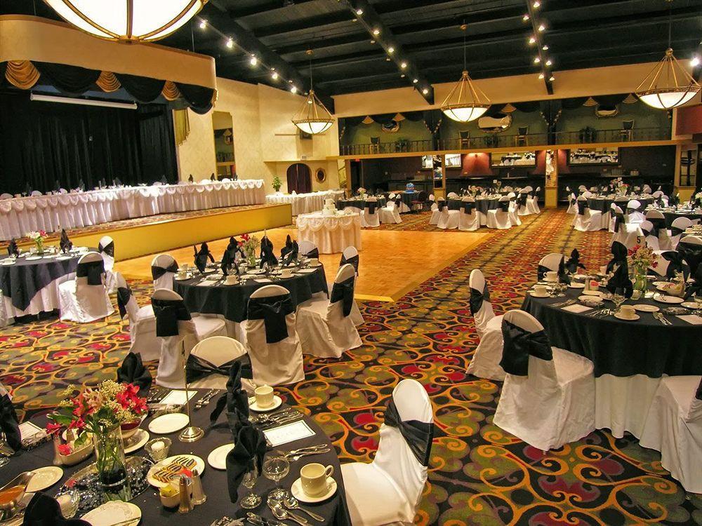 סנט צ'ארלס Pheasant Run Resort מראה חיצוני תמונה